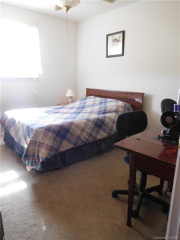 4884 Springhaven Drive, Unit 13 Conover, NC 28613 - Photo 5 of 25 Gallery Image 5