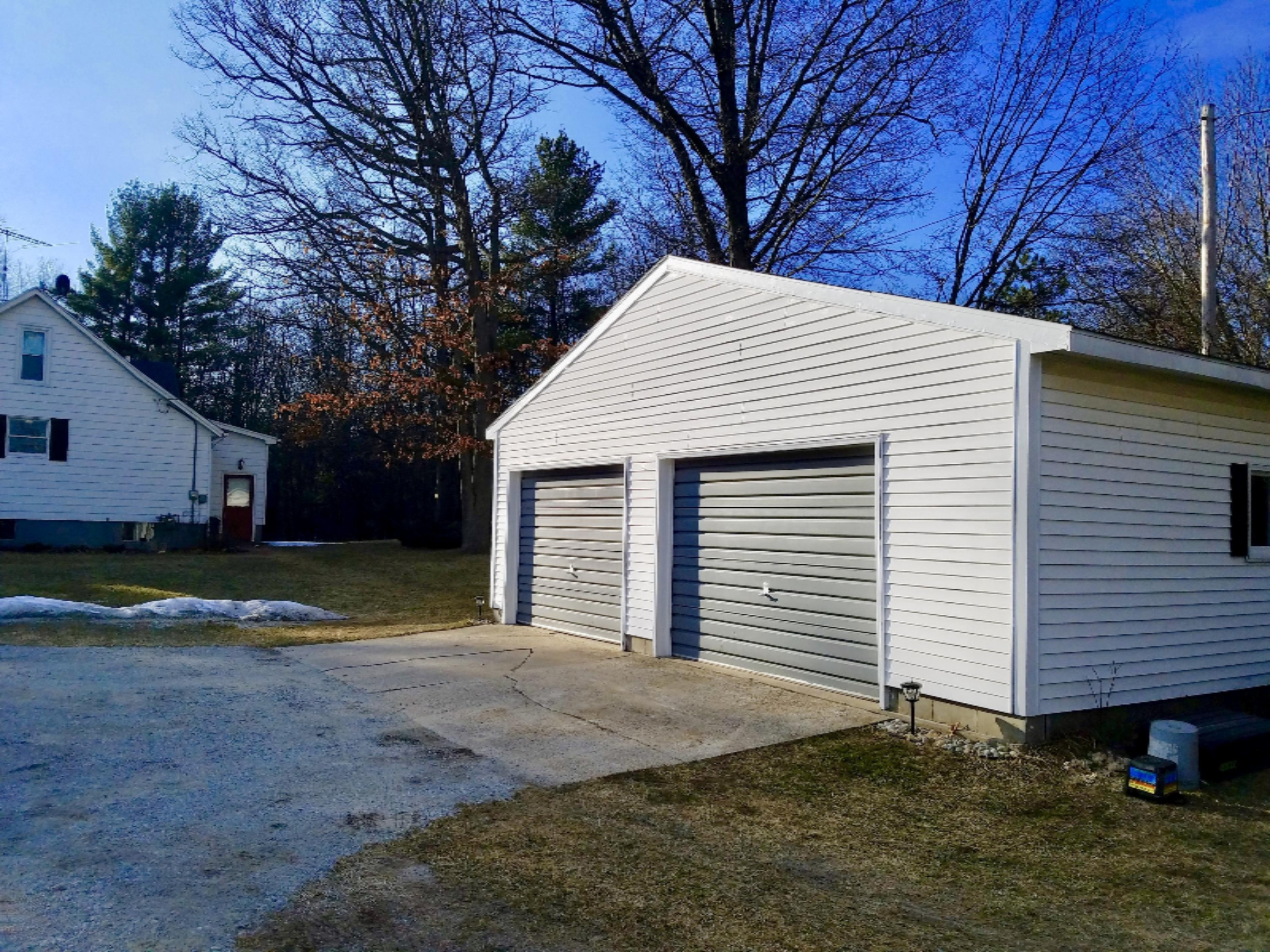 3325 Putnam Road Muskegon, MI 49445 - Photo 20 of 28 fullsizeoutput_240b