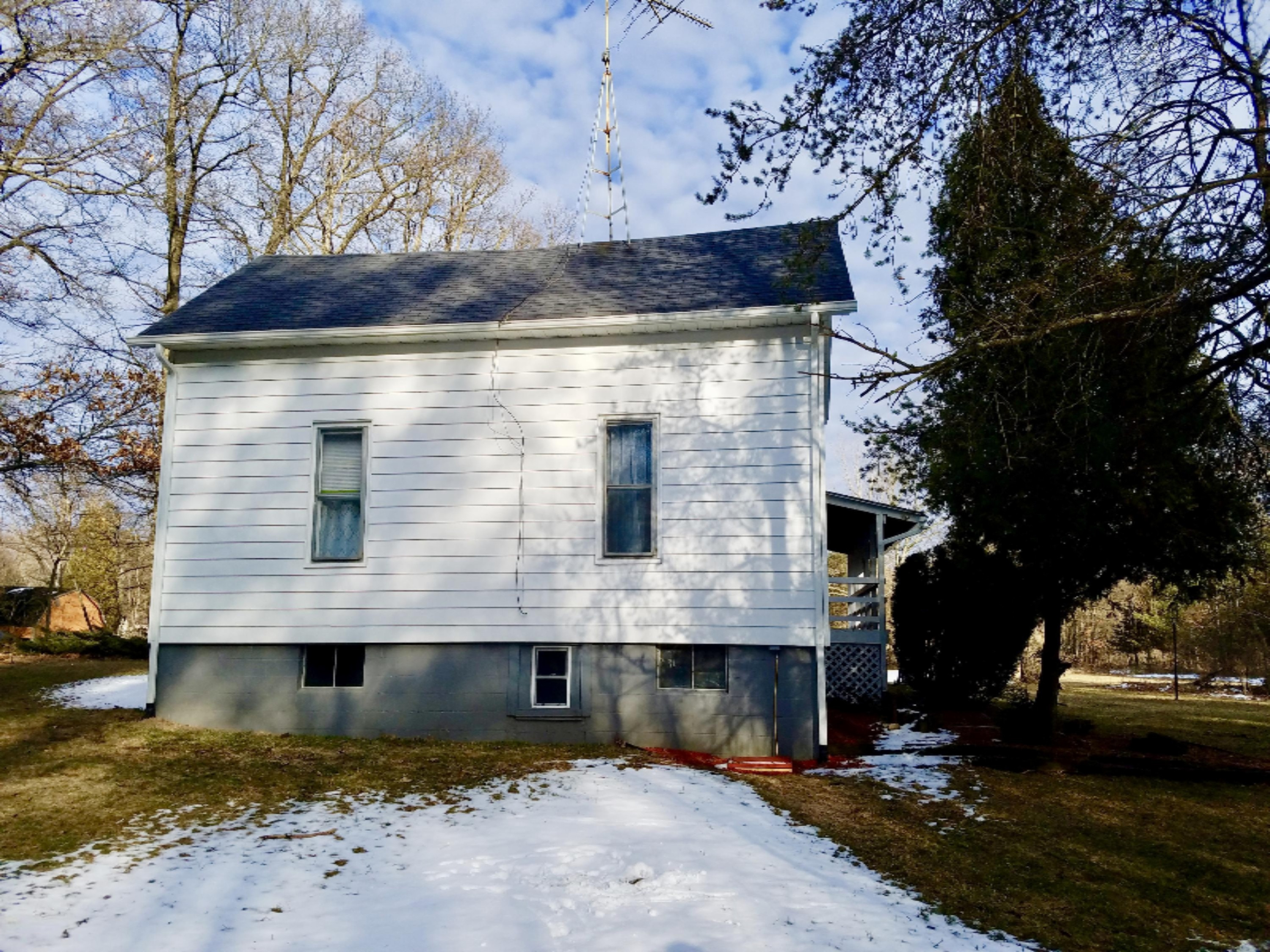 3325 Putnam Road Muskegon, MI 49445 - Photo 26 of 28 fullsizeoutput_2405