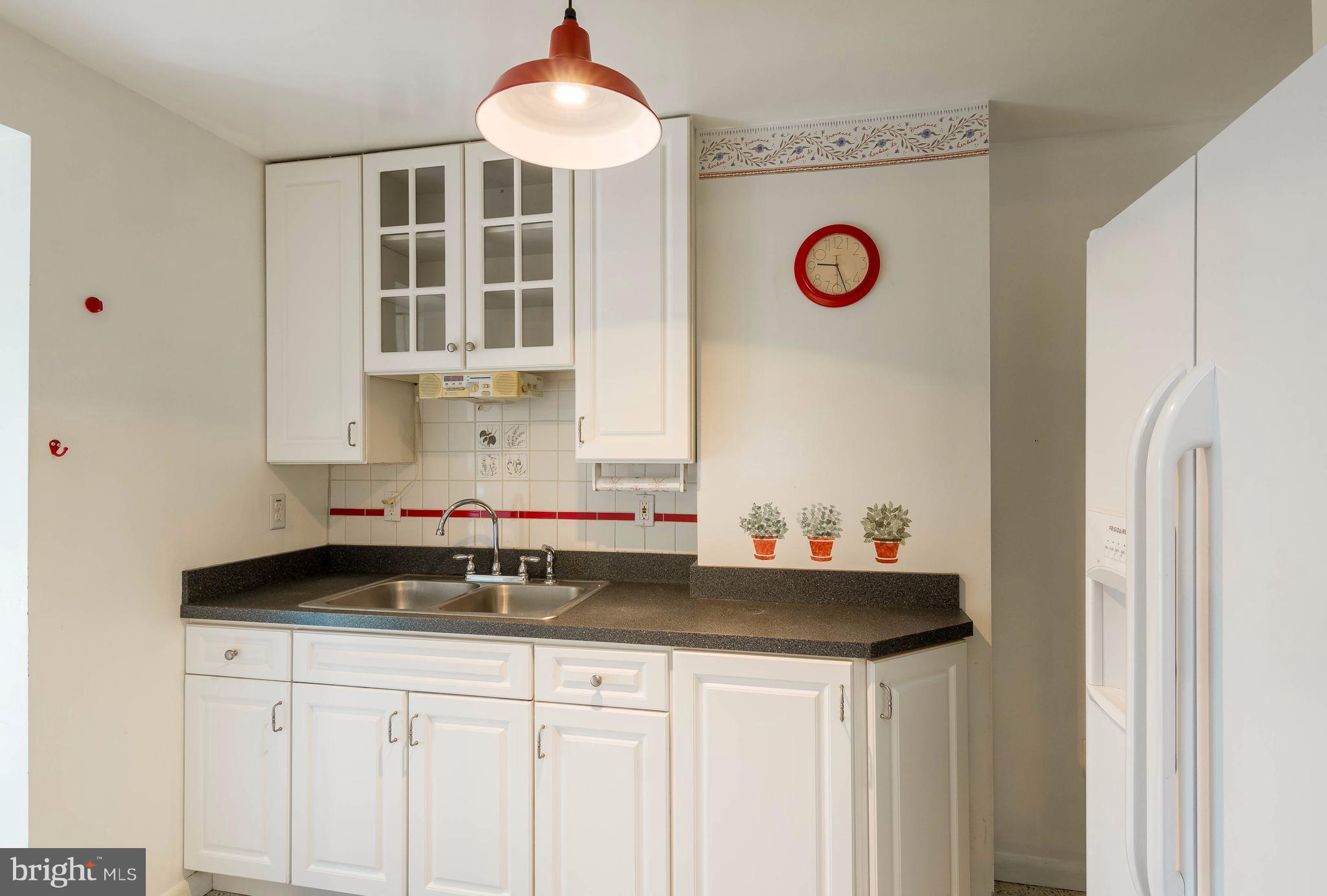 57 Northship Road Baltimore, MD 21222 - Photo 12 of 30 Kitchen