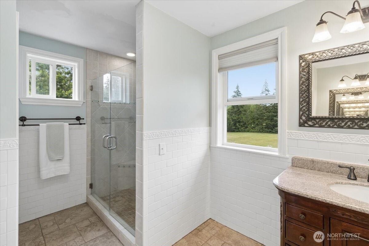 1267 Northeast Madison Road Poulsbo, WA 98370 - Photo 26 of 40 Gallery Image 26