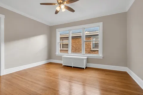 $668,000 | 6138 North Meade Avenue, Chicago, IL 60646