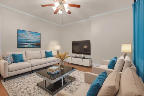 $668,000 | 6138 North Meade Avenue, Chicago, IL 60646