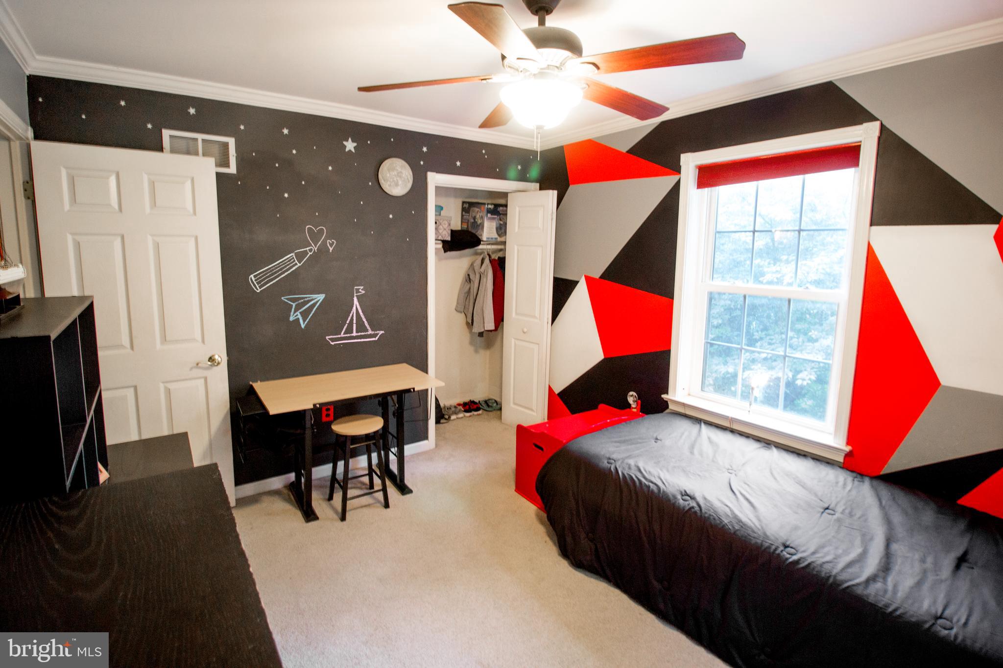 60 Covered Bridge Road Pequea, PA 17565 - Photo 18 of 32 Chalkboard wall