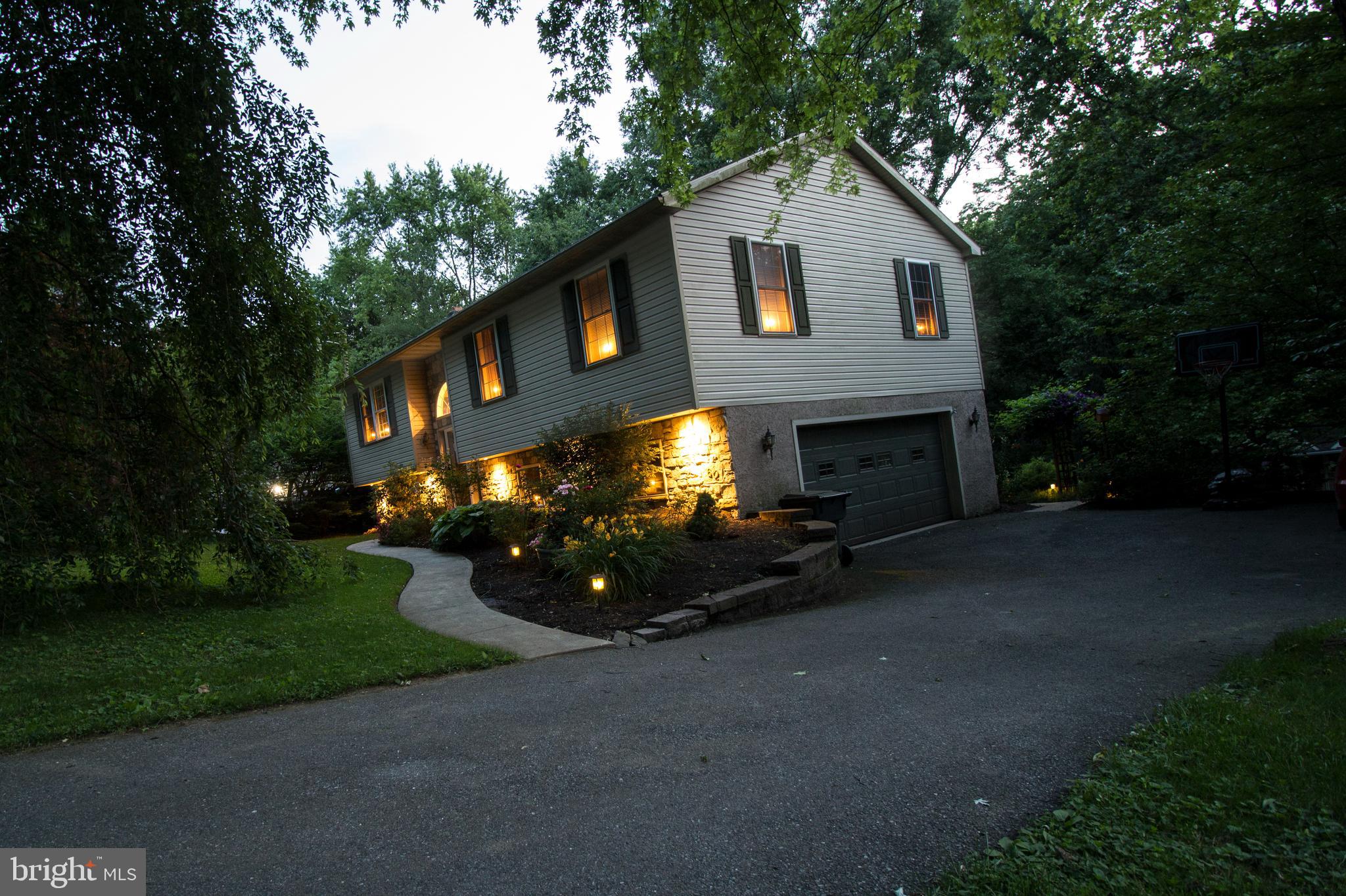 60 Covered Bridge Road Pequea, PA 17565 - Photo 3 of 32