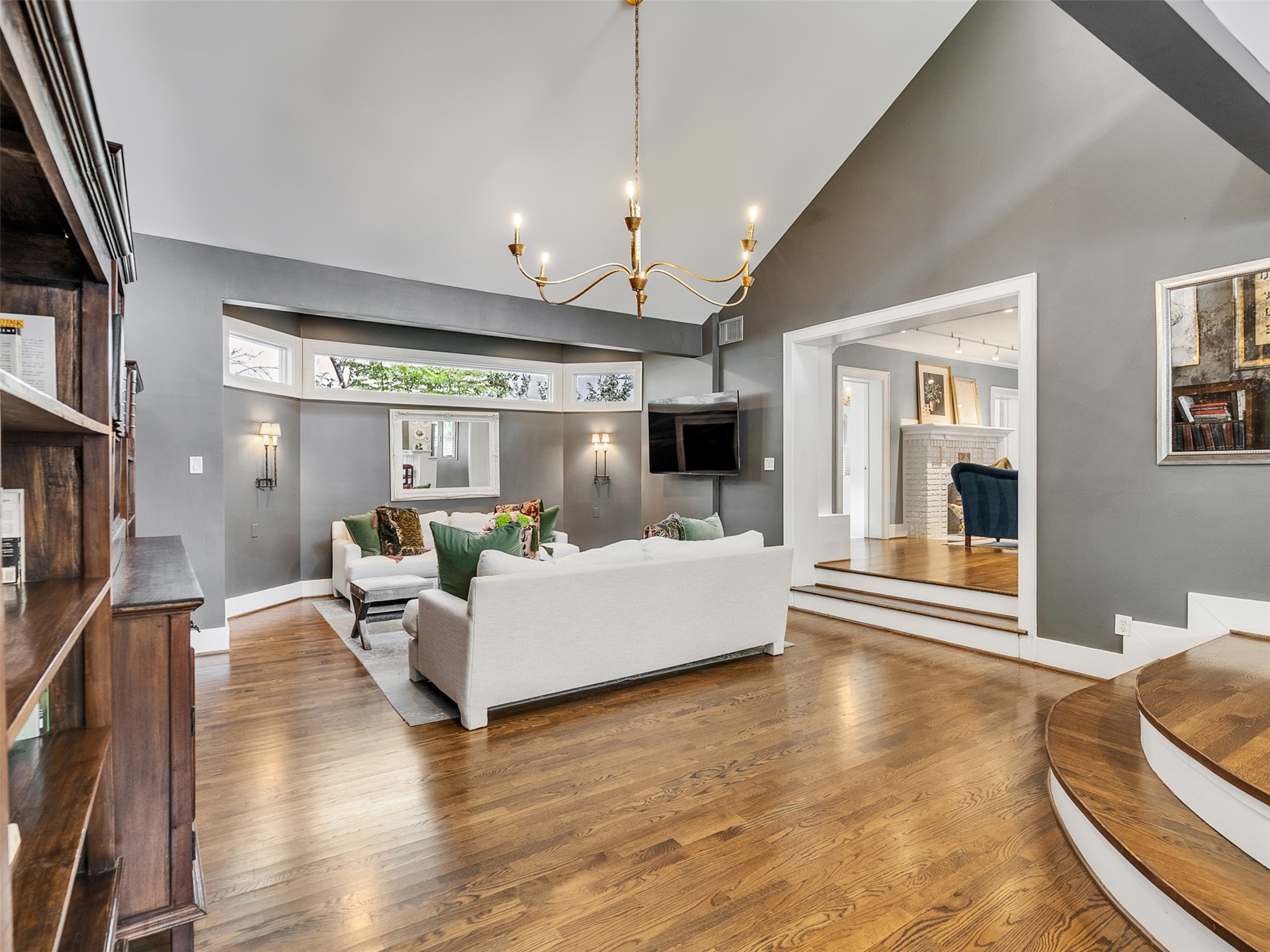 1836 Wroxton Road Houston, TX 77005 - Photo 17 of 42 This two-story family room is the center of the home.