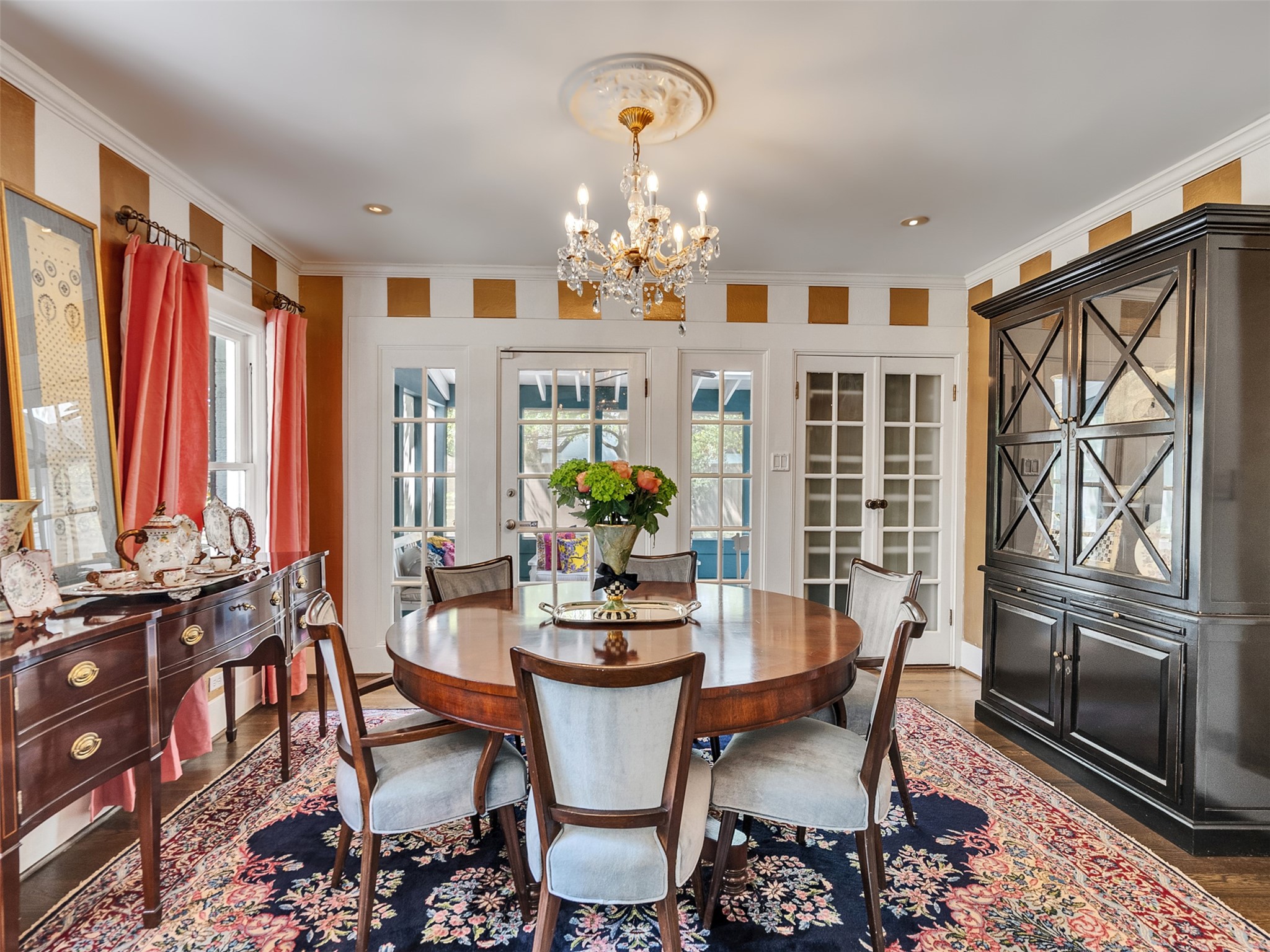 1836 Wroxton Road Houston, TX 77005 - Photo 4 of 42 Form dining room, with a view of the screened porch which open off the dining room and onto the side yard. Generous formals.