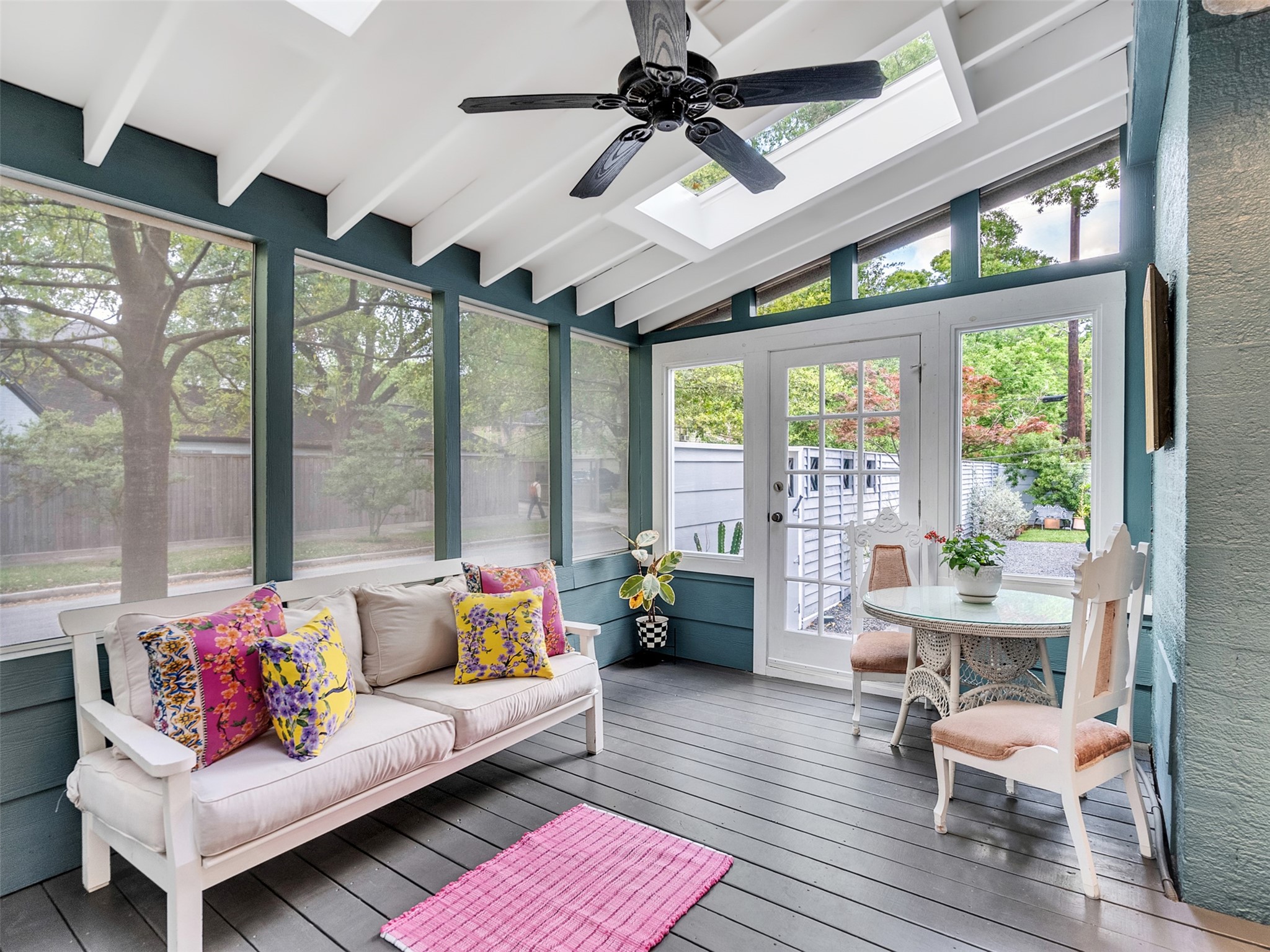 1836 Wroxton Road Houston, TX 77005 - Photo 6 of 42 Screened porch, perfect for relaxing and enjoying morning coffee.