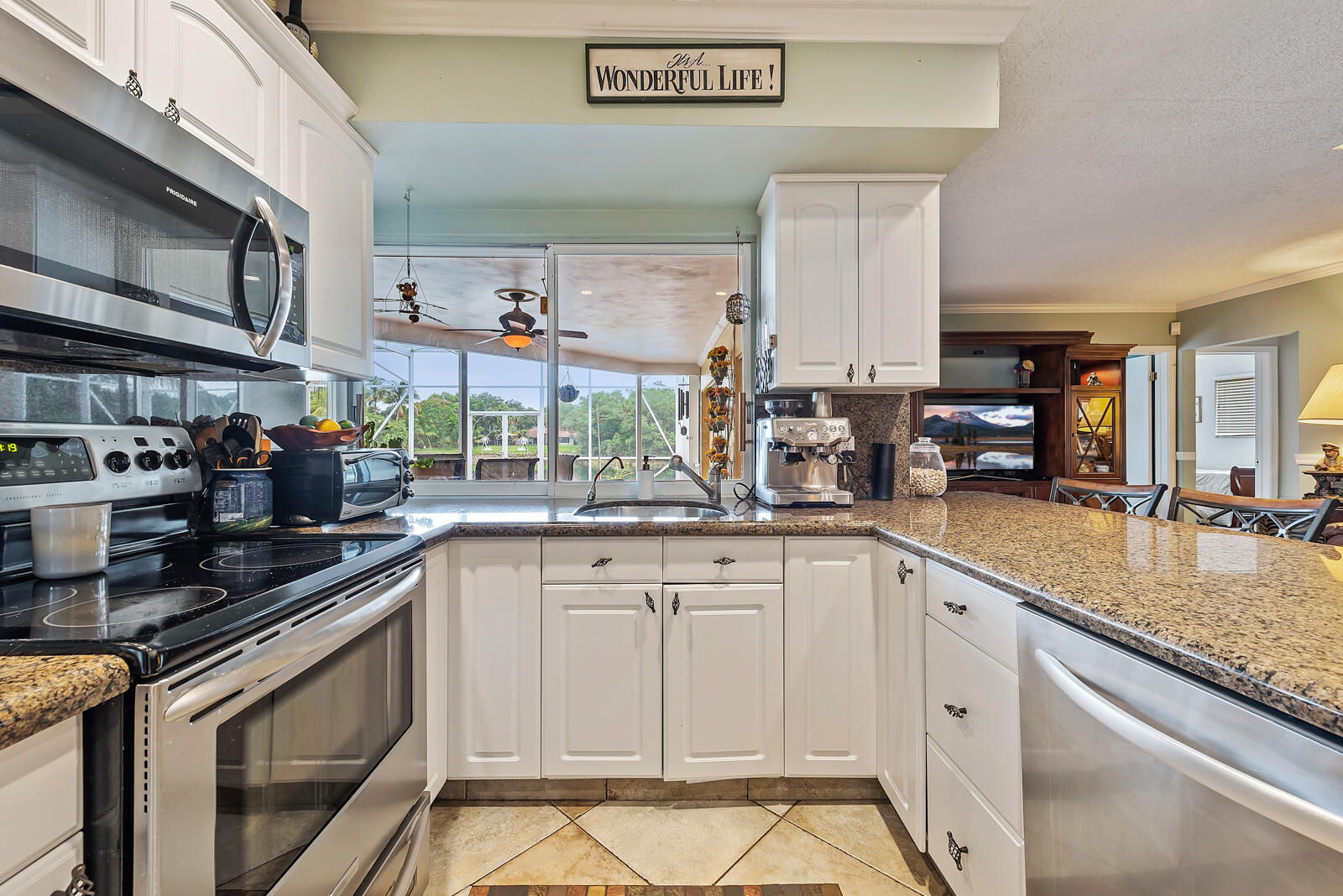 1940 Sharon Street Boca Raton, FL 33486 - Photo 8 of 36 8-TCkxUAXVROuCCnYYac7K_temp