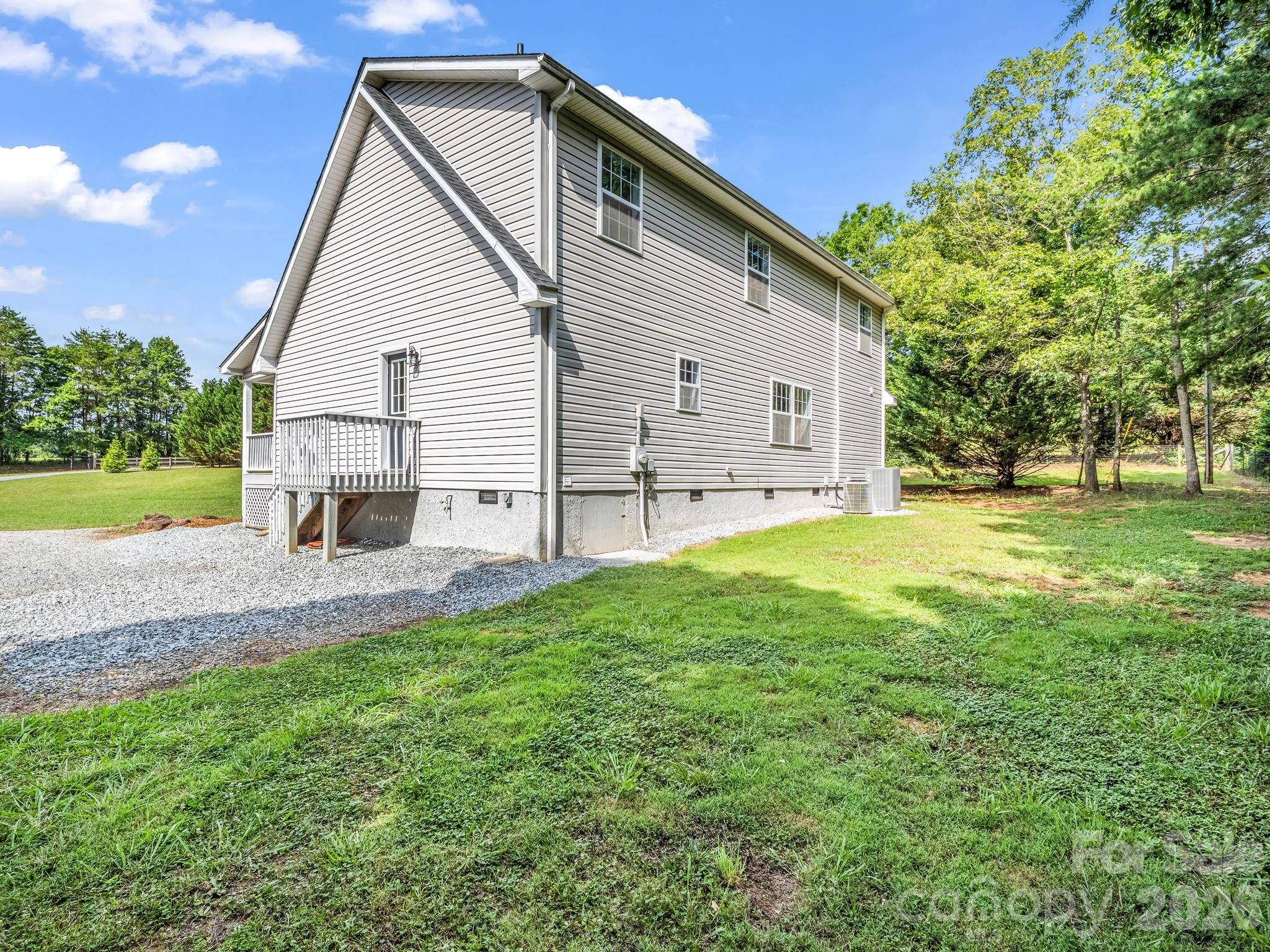 271 Collinsville Road Columbus, NC 28722 - Photo 40 of 47