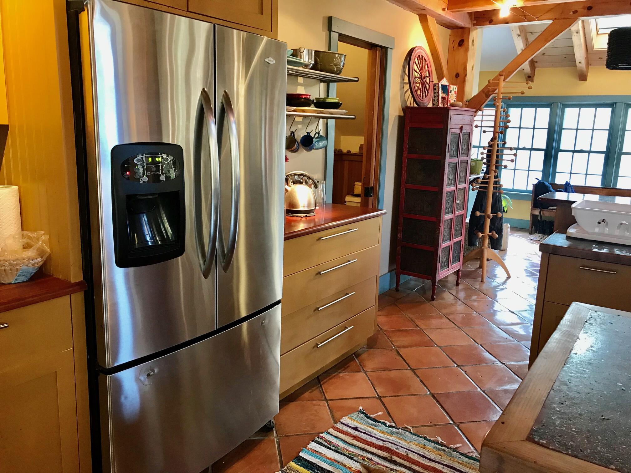 2101 Friendship Road Waldoboro, ME 04572 - Photo 13 of 62 Refrigerator