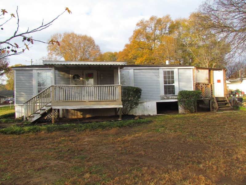 1514 West Bramlett Road Greenville, SC 29611 - Photo 1 of 11 Gallery Image 1