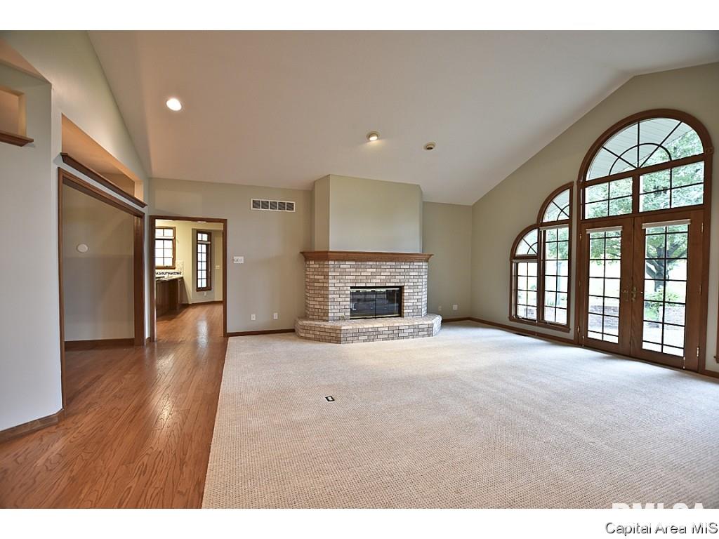 4309 Turtle Bay Springfield, IL 62711 - Photo 5 of 36