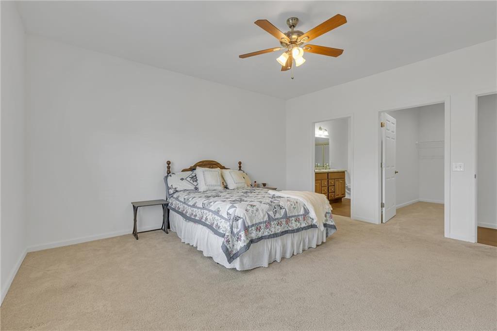 1502 Seminole Circle Beaver Falls, PA 15010 - Photo 11 of 31 Primary Bedroom