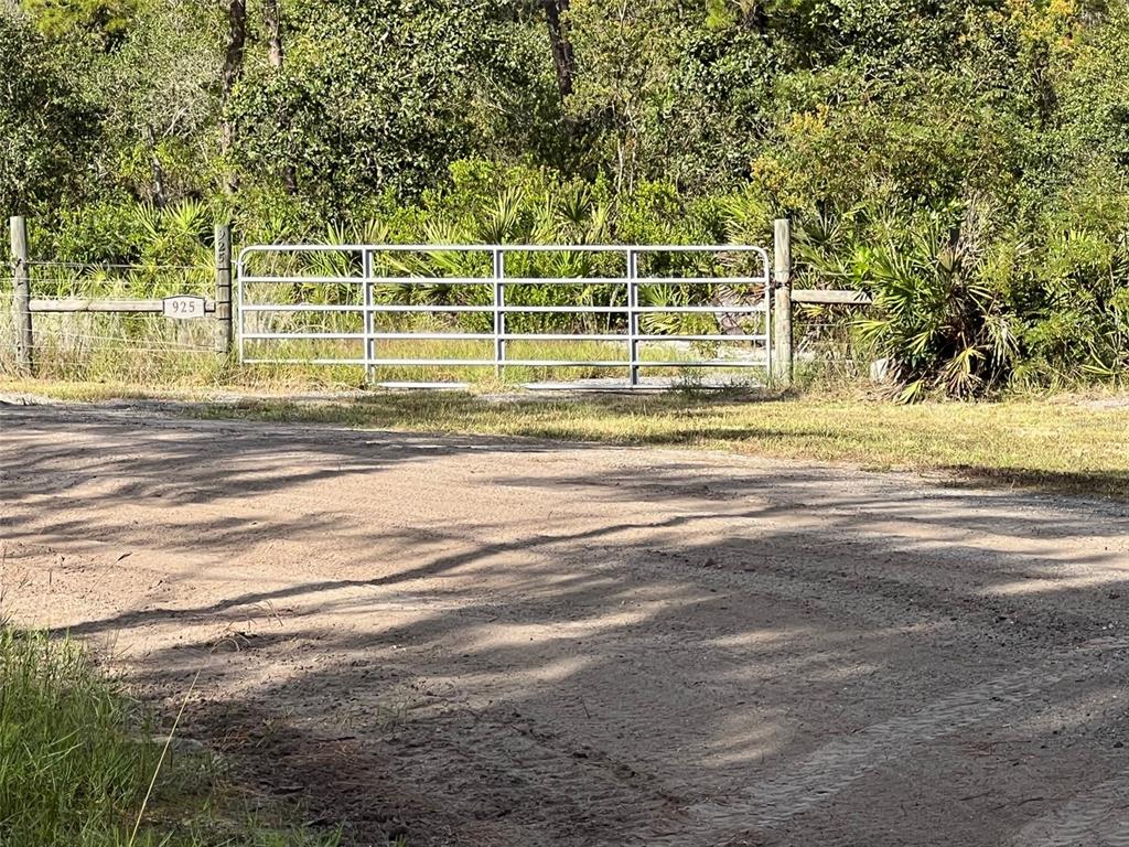 925 Still Road Pierson, FL 32180 - Photo 1 of 1 Gallery Image 1