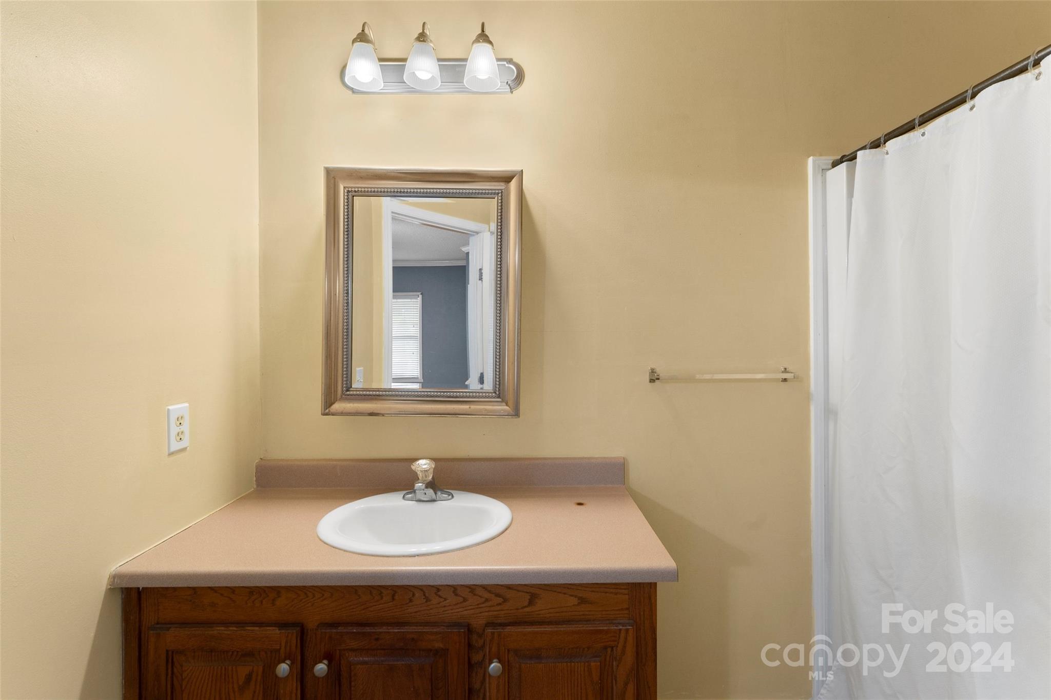 7340 Burke County Line Road Hickory, NC 28602 - Photo 25 of 39 Gallery Image 25