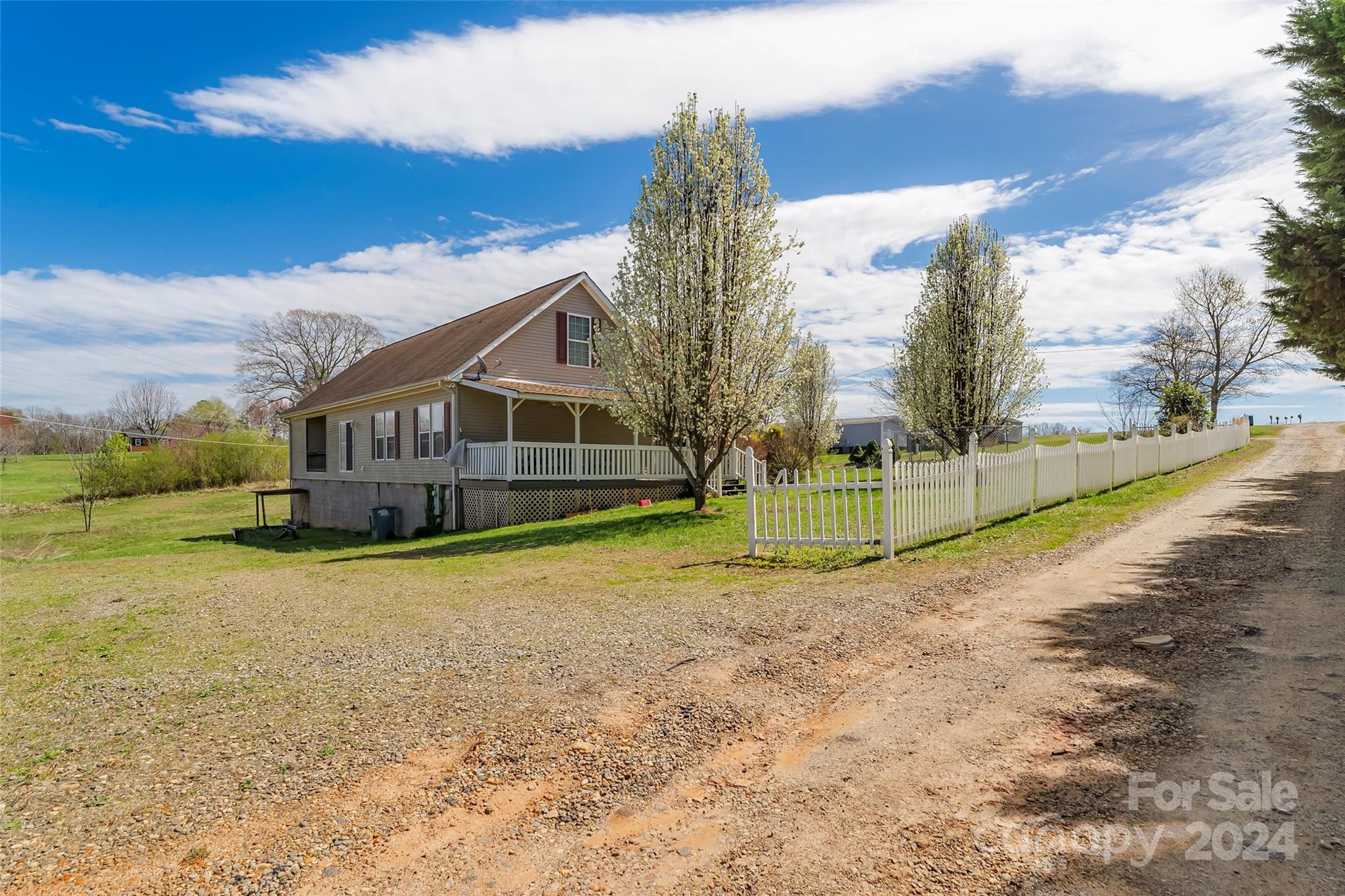 7340 Burke County Line Road Hickory, NC 28602 - Photo 36 of 39 Gallery Image 36