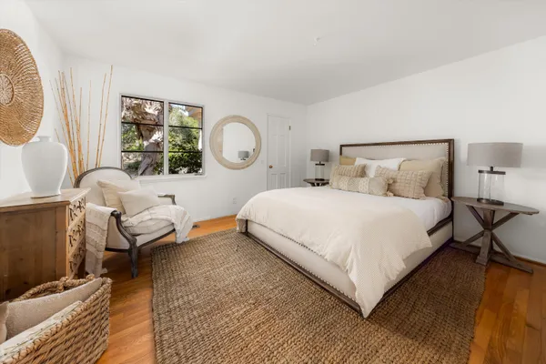 $5,650,000 | 700 Via Hierba, Santa Barbara, CA 93110