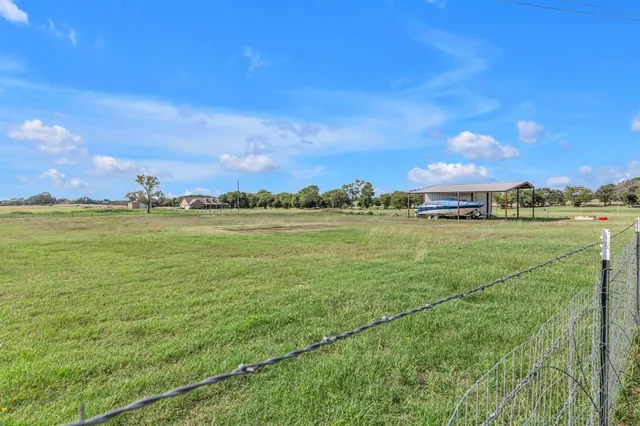 $639,000 | 456 County Road 4797, Boyd, TX 76023