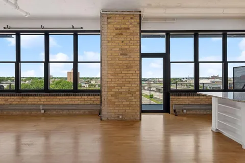$279,000 | 290 Market Street, Unit 509, Minneapolis, MN 55405