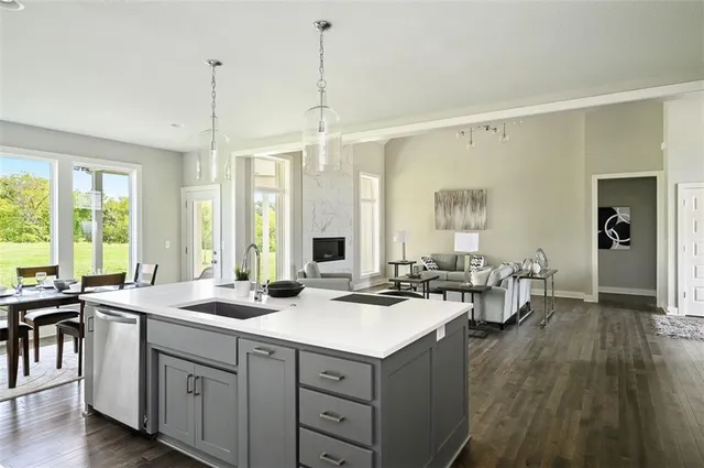 $683,950 | 15355 West 171st Terrace, Olathe, KS 66062