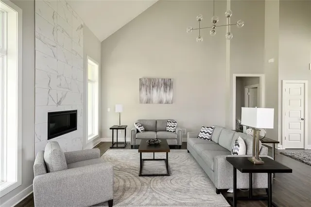 $683,950 | 15355 West 171st Terrace, Olathe, KS 66062