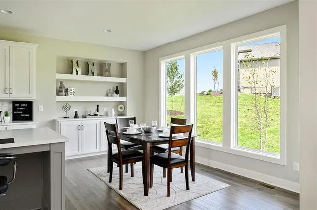 $683,950 | 15355 West 171st Terrace, Olathe, KS 66062