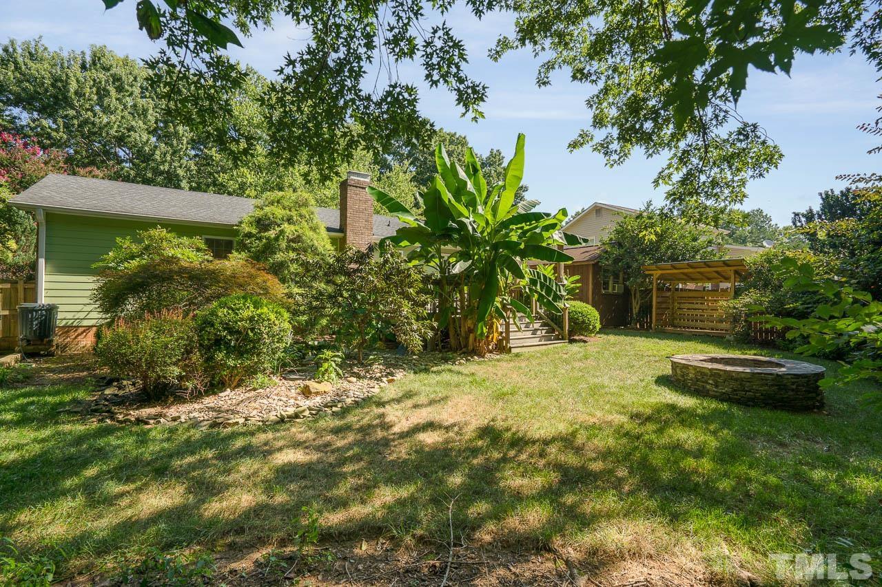 7405 Mine Valley Road Raleigh, NC 27615 - Photo 4 of 24 a view of yard with green space
