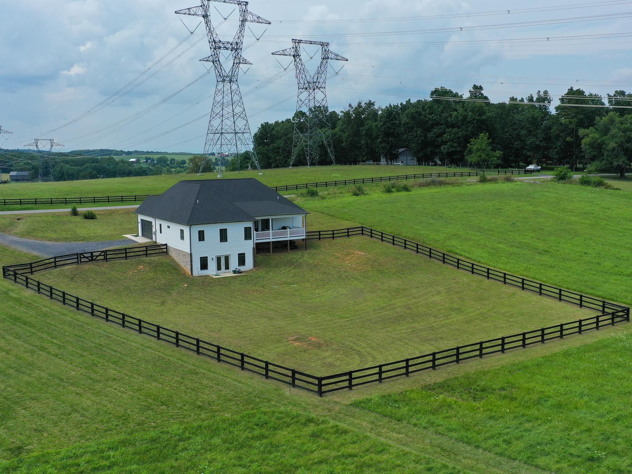 643 Cattle Scales Road Waynesboro, VA 22980 - Photo 3 of 35