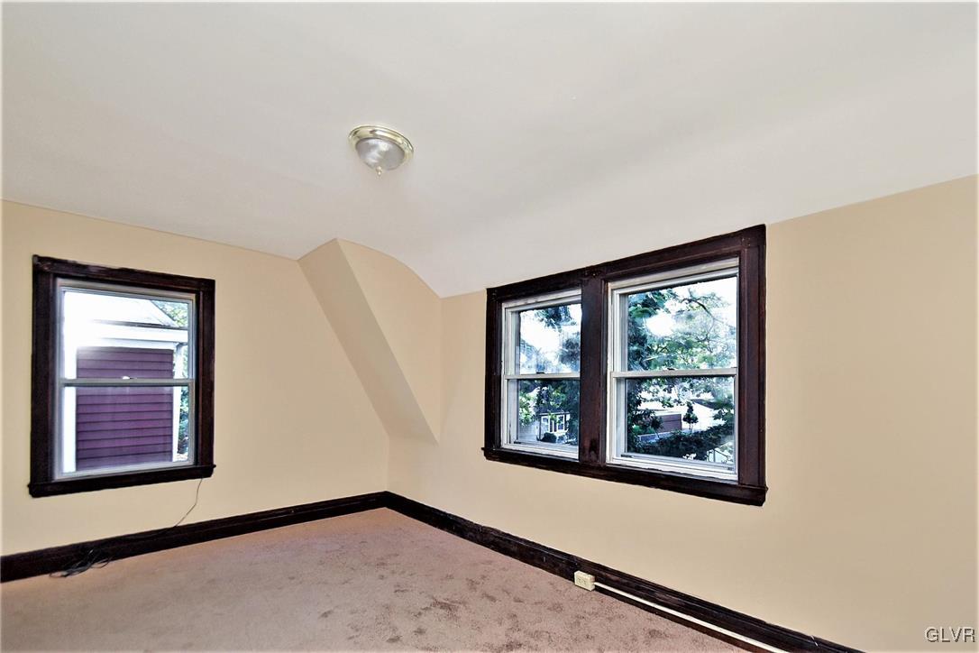 760 Hawthorne Road Bethlehem, PA 18018 - Photo 18 of 30 Gallery Image 18
