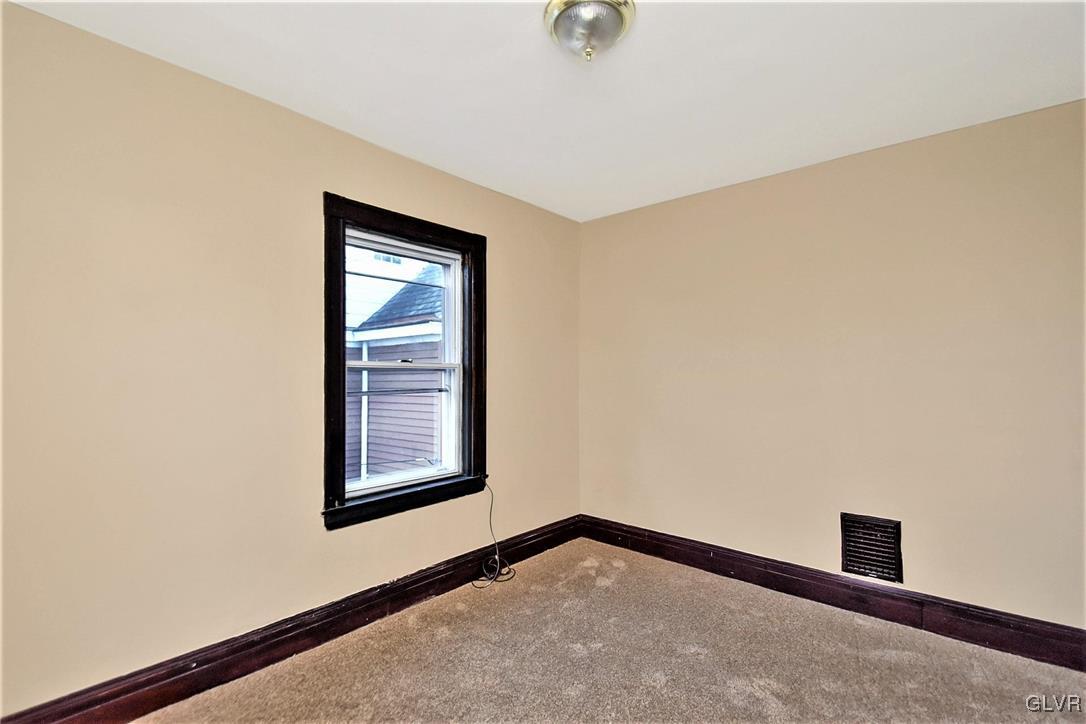 760 Hawthorne Road Bethlehem, PA 18018 - Photo 21 of 30 Gallery Image 21