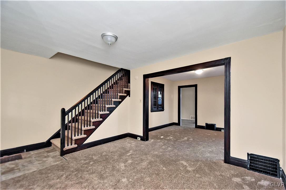 760 Hawthorne Road Bethlehem, PA 18018 - Photo 5 of 30 Gallery Image 5