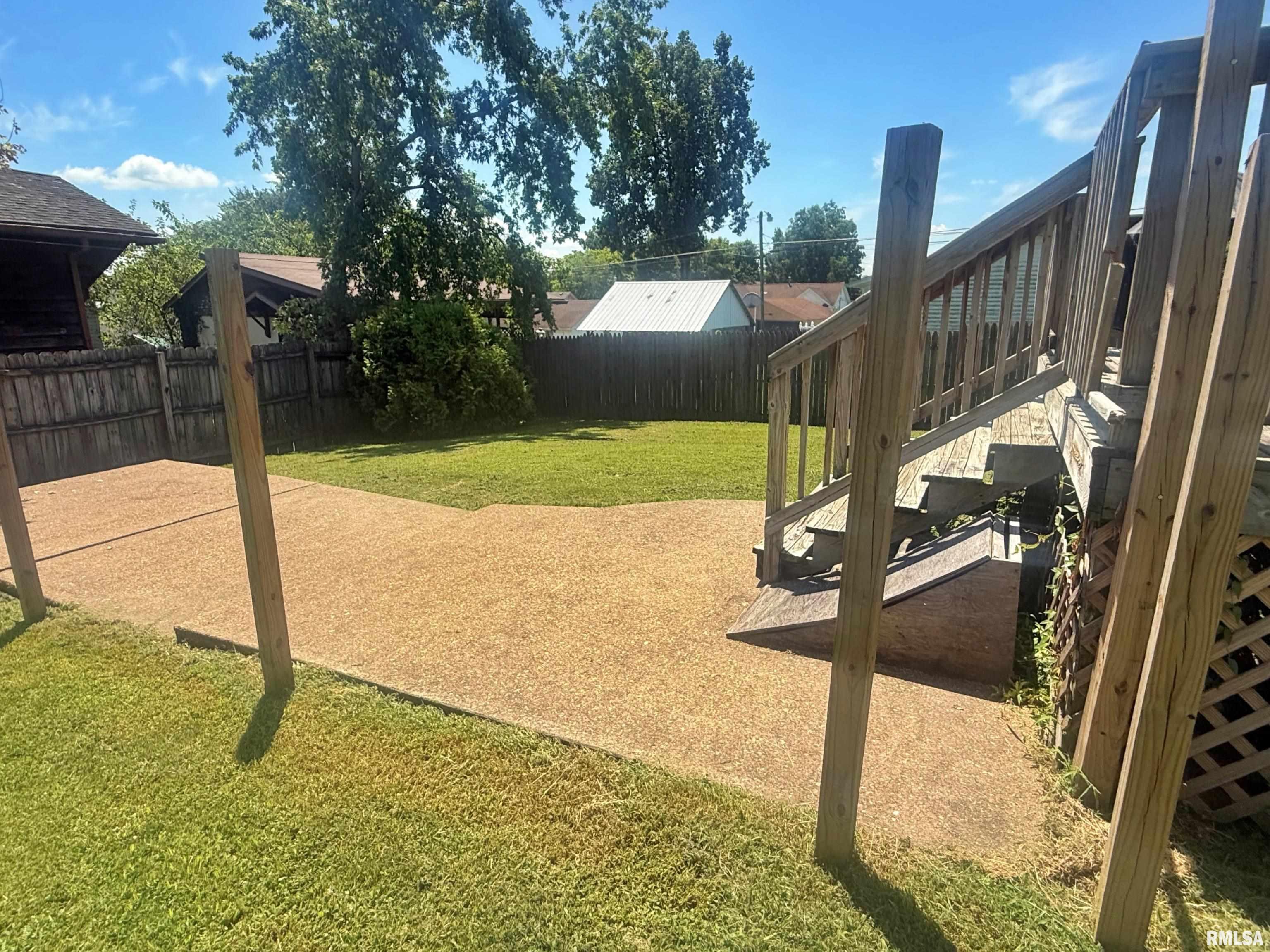 718 Girard Street Metropolis, IL 62960 - Photo 6 of 23