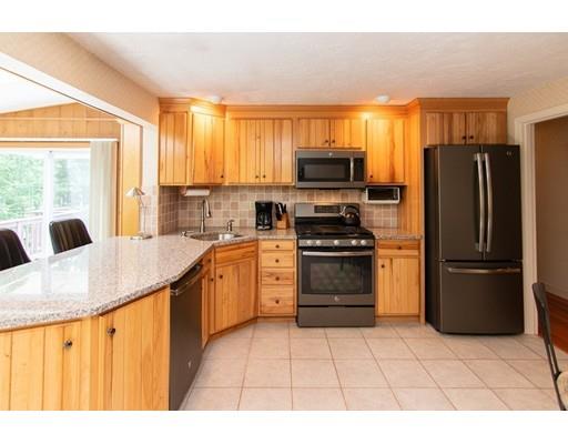 7 Partridge Road Medfield, MA 02052 - Photo 12 of 42 Gallery Image 12