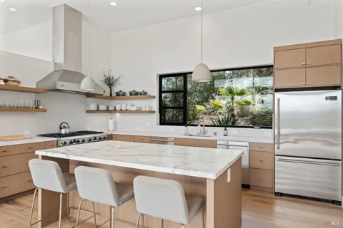 $3,750,000 | 9224 Carols View Lane, Forestville, CA 95436