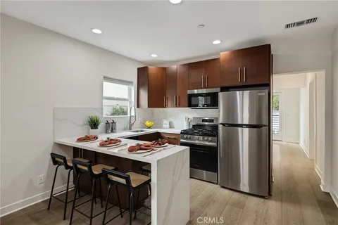 $1,499,000 | 724 San Miguel Avenue, Venice, CA 90291