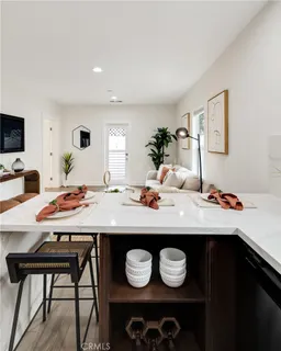 $1,499,000 | 724 San Miguel Avenue, Venice, CA 90291