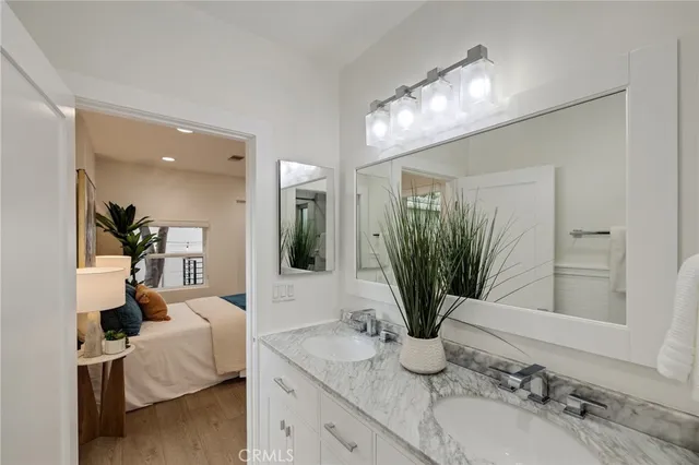 $1,499,000 | 724 San Miguel Avenue, Venice, CA 90291