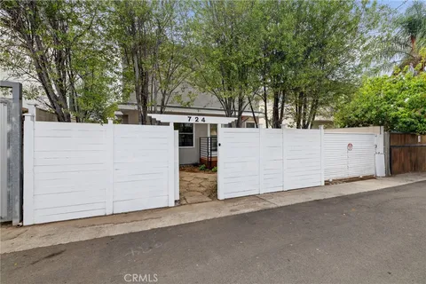 $1,499,000 | 724 San Miguel Avenue, Venice, CA 90291