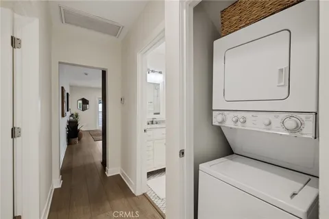 $1,499,000 | 724 San Miguel Avenue, Venice, CA 90291