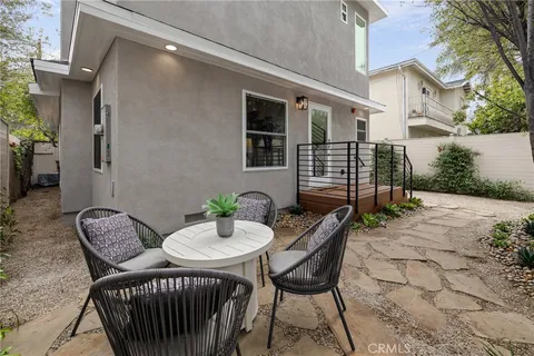 $1,499,000 | 724 San Miguel Avenue, Venice, CA 90291