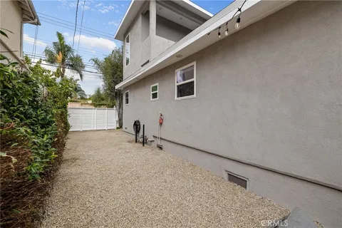 $1,499,000 | 724 San Miguel Avenue, Venice, CA 90291