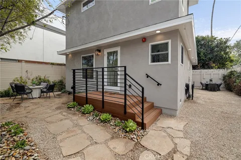 $1,499,000 | 724 San Miguel Avenue, Venice, CA 90291