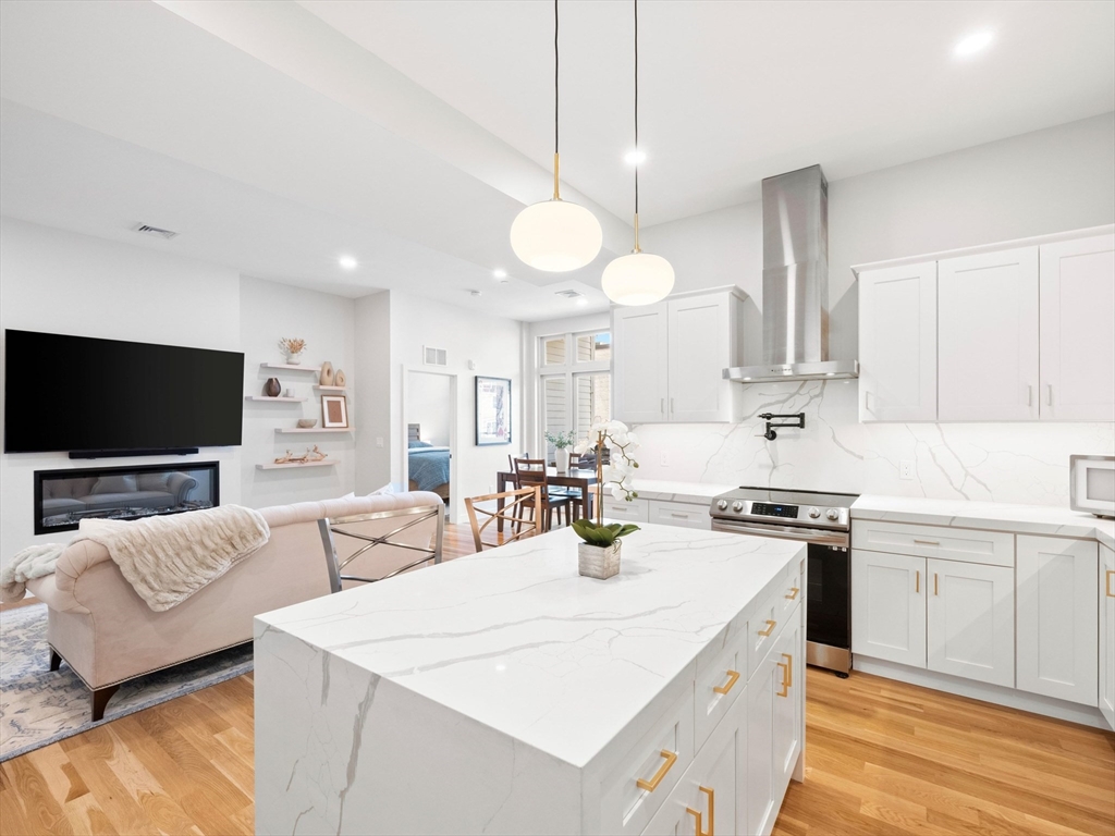 531 Main Street, Unit 1002 Reading, MA 01867 - Photo 20 of 34