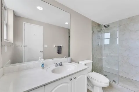 $489,000 | 3801 South Ocean Drive, Unit 7V, Hollywood, FL 33019