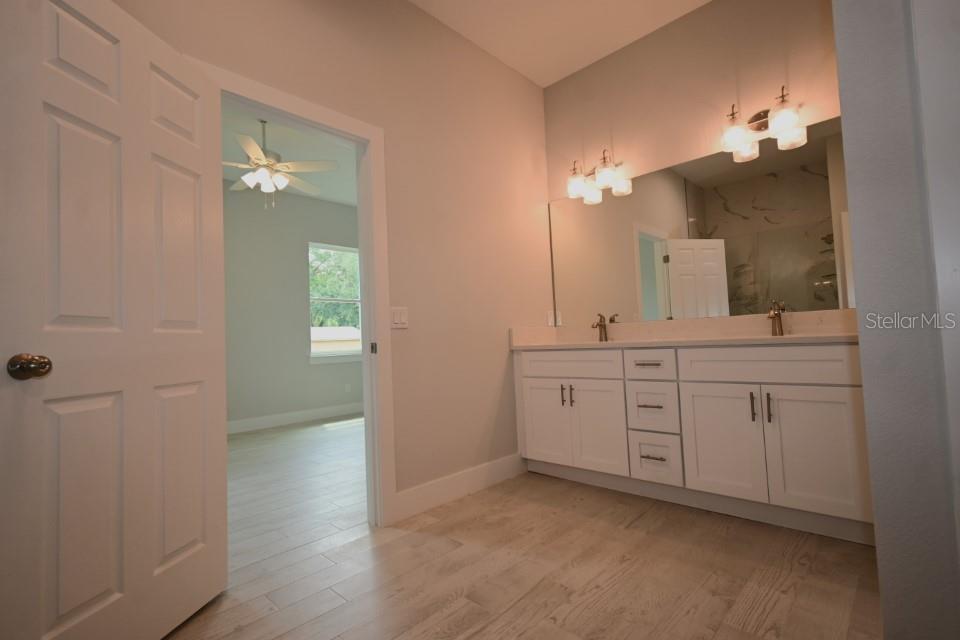 36777 Thomas Jefferson Road Dade City, FL 33525 - Photo 17 of 35