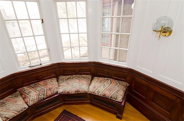 121 Colbourne Crescent Brookline, MA 02445 - Photo 15 of 30 Gallery Image 15
