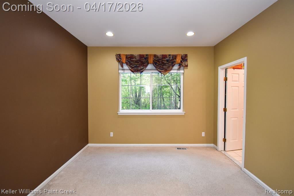 41687 Glade Road Canton, MI 48187 - Photo 25 of 54