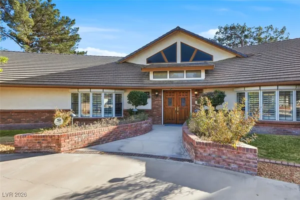 $1,213,675 | 3120 South Pioneer Way, Las Vegas, NV 89117