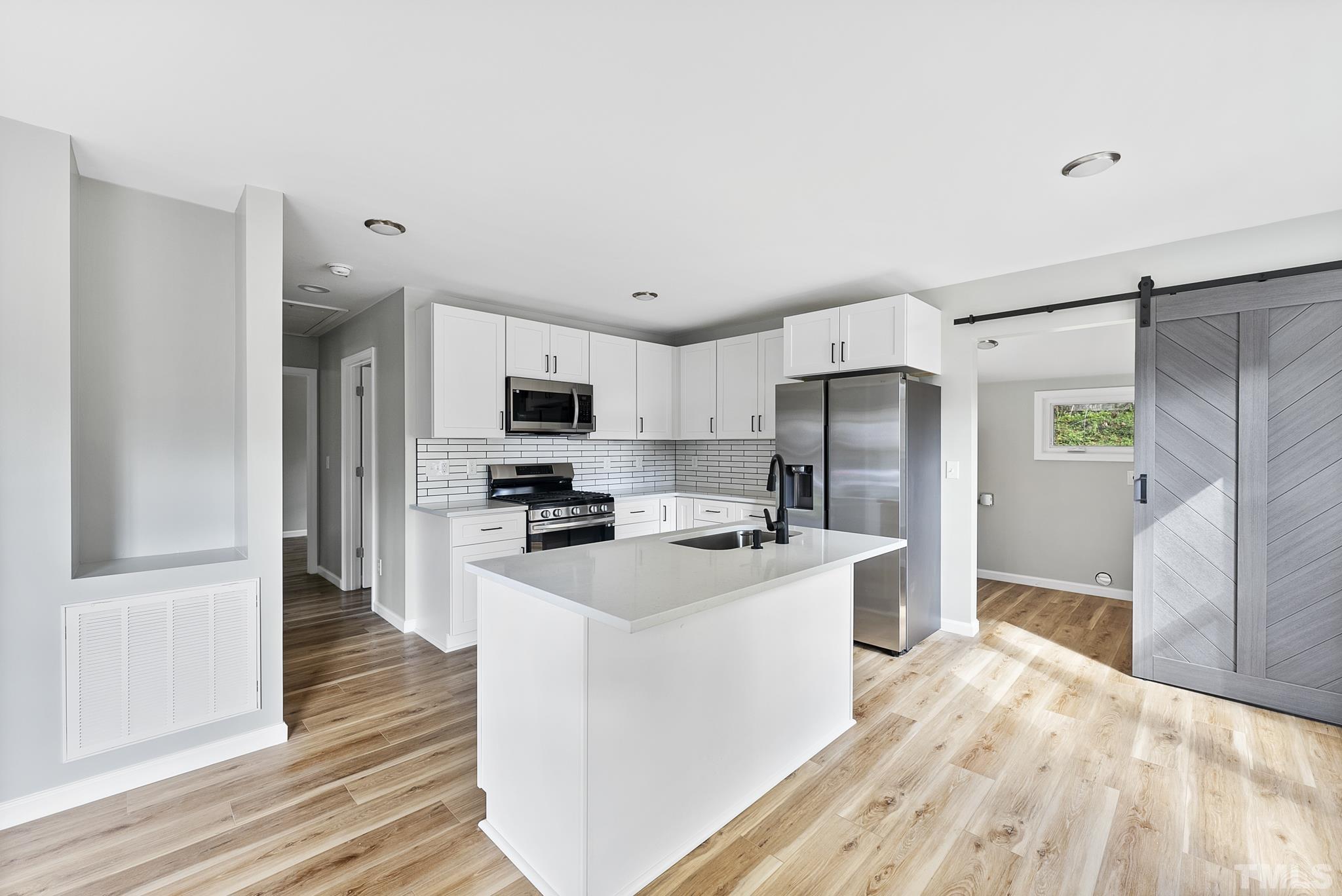 1623 Greenbriar Road Durham, NC 27701 - Photo 5 of 20 Gallery Image 5